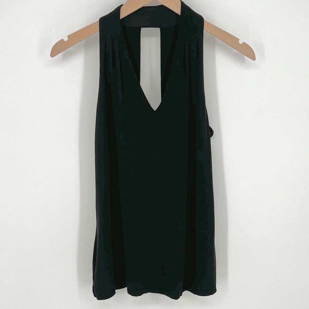 White House Black Market Womens Halter V-Neck Sleeveless Top‎ Tank Size S Black